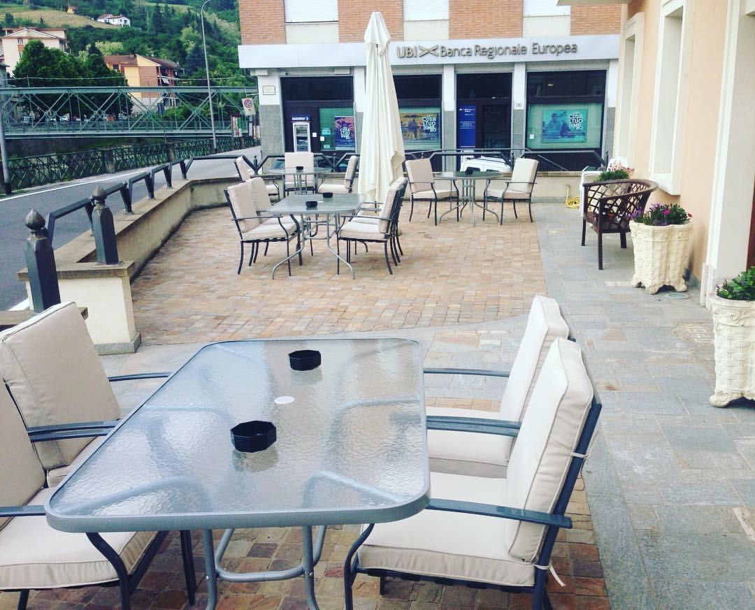 Hotel Langa In Cortemilia Exterior photo